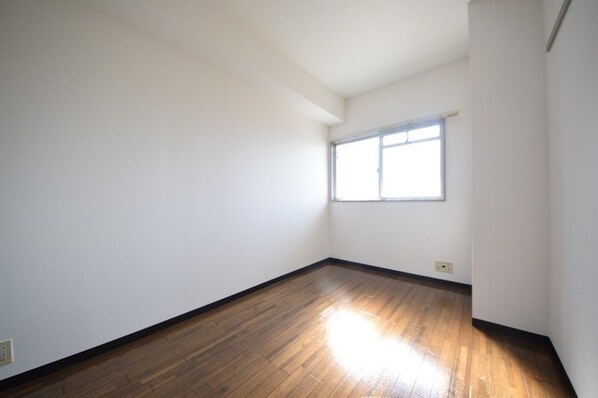 パークサイドテラス千人町の物件内観写真